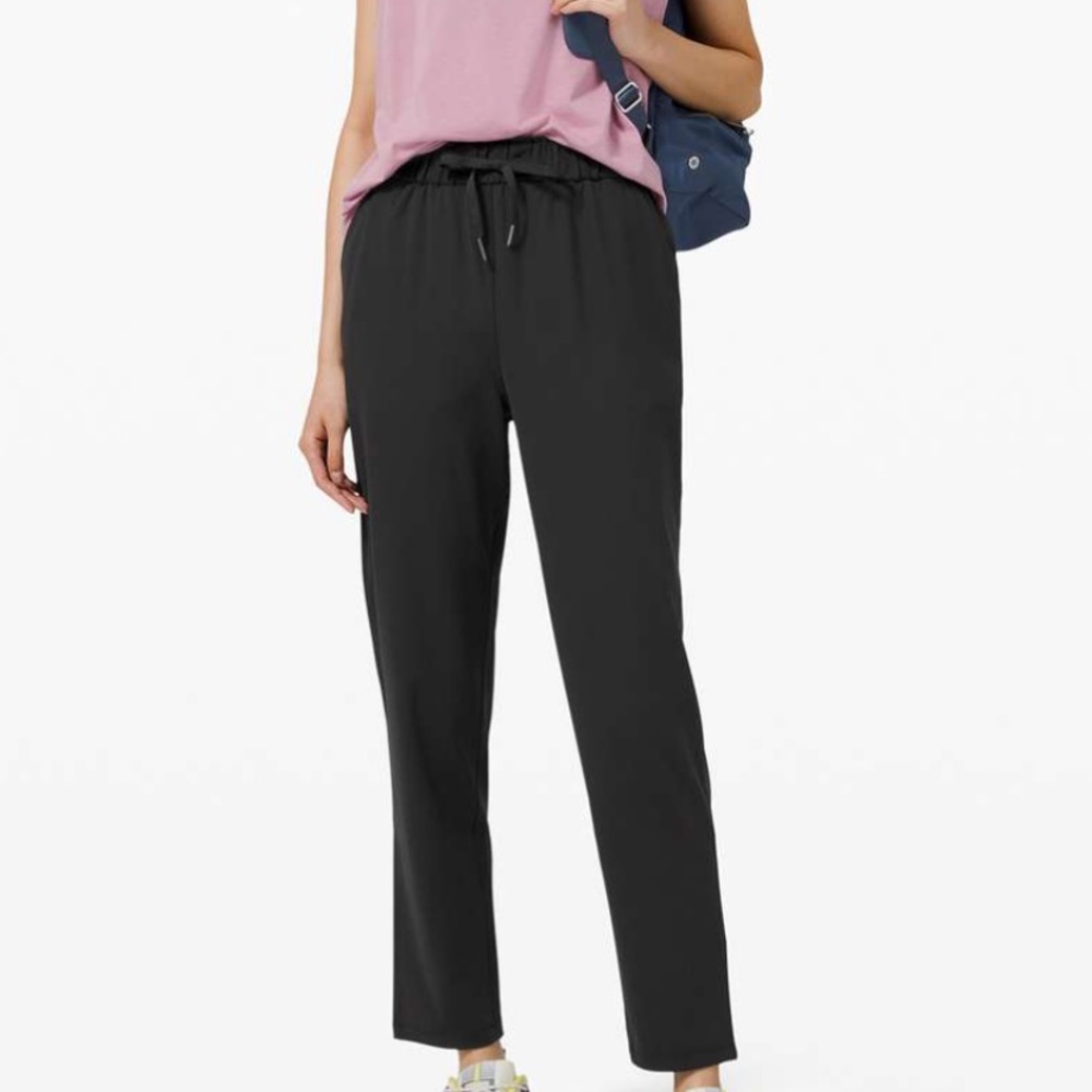 Lululemon Keep Moving Pant size 2